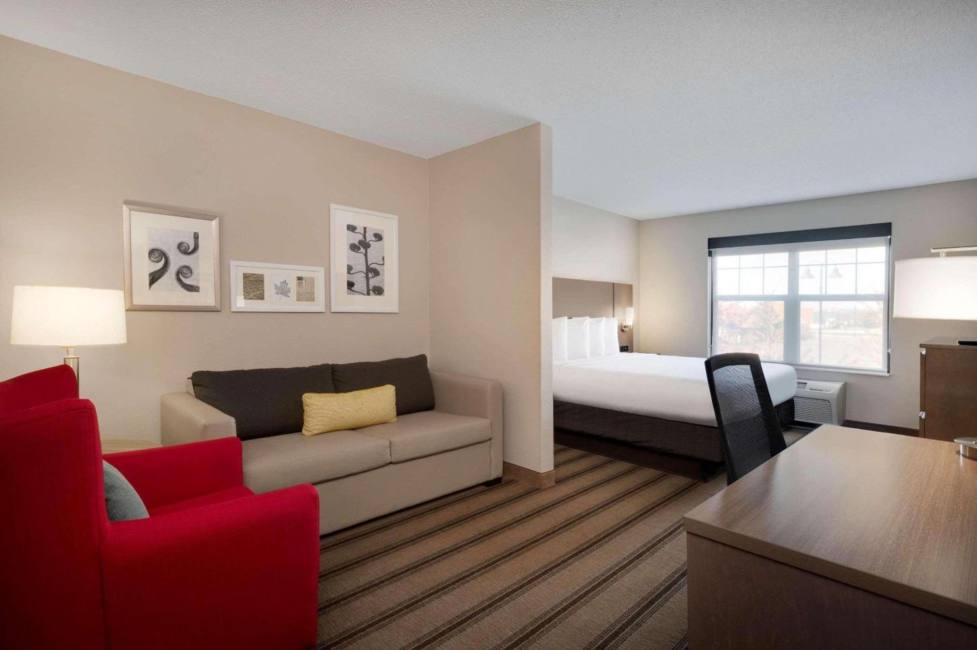 Country Inn & Suites By Radisson Albertville Near Outlet Mall Bagian luar foto