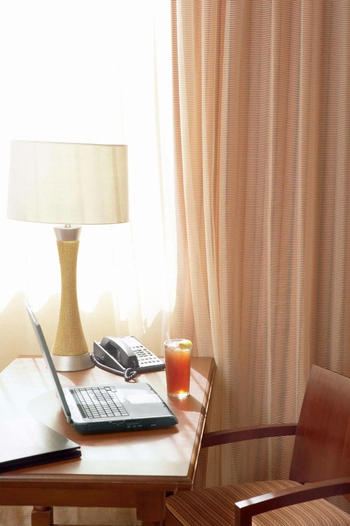 Country Inn & Suites By Radisson Albertville Near Outlet Mall Bagian luar foto